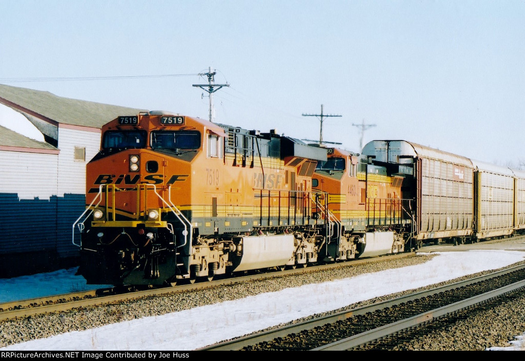 BNSF 7519 West